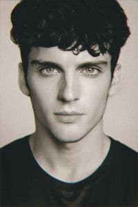 Zachary Chambers photo