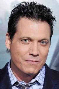 Holt McCallany photo