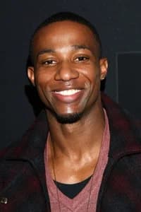 Arlen Escarpeta photo
