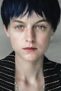 Emma Corrin photo