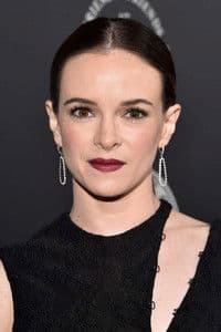 Danielle Panabaker photo