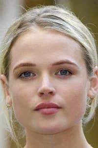 Gabriella Wilde photo