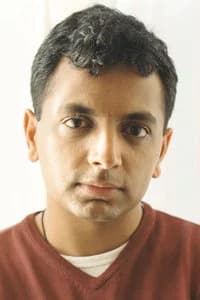 M. Night Shyamalan photo