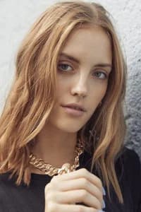 Lola Corfixen photo